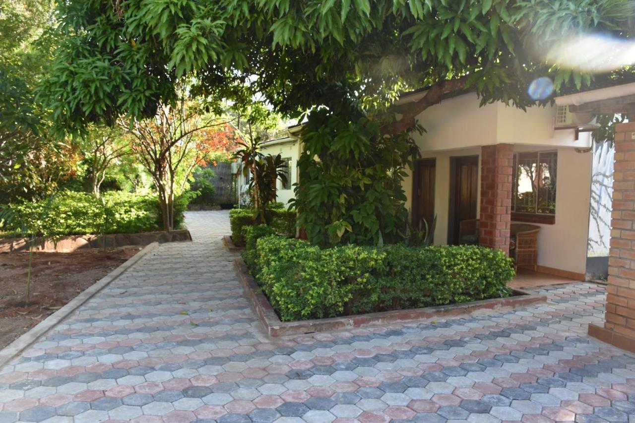 Tabonina Bis Bed & Breakfast Livingstone Exterior photo